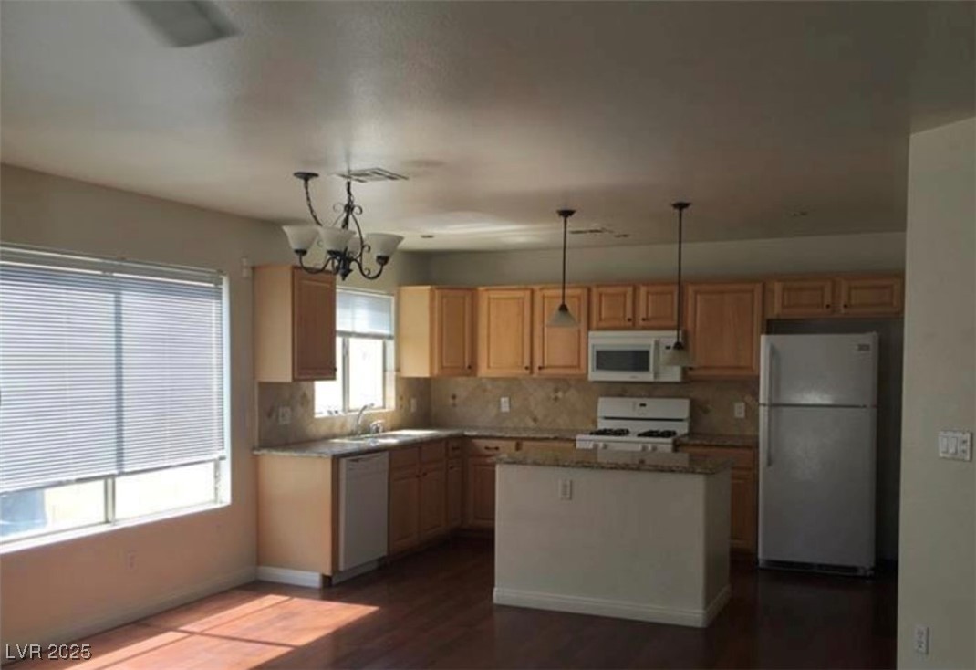 9076 Quarrystone Way Property Photo 14
