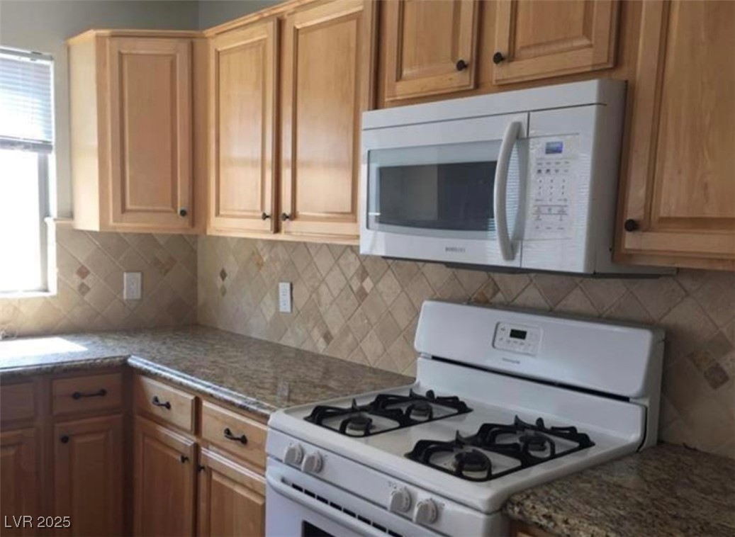 9076 Quarrystone Way Property Photo 20
