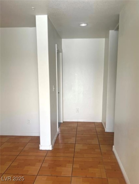 5607 West Dewey Drive Property Photo 12