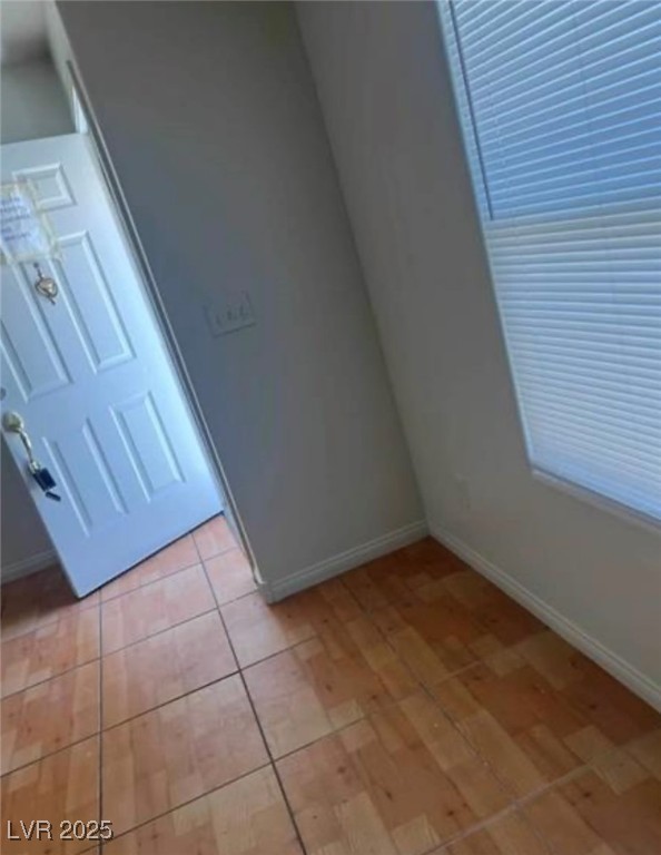 5607 West Dewey Drive Property Photo 17
