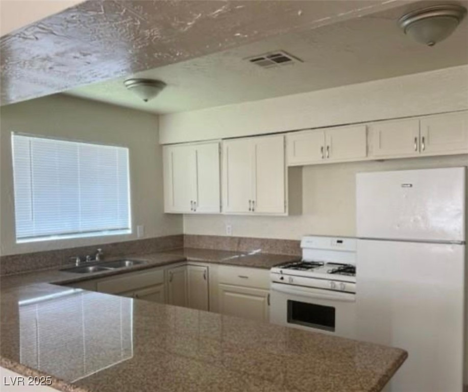 3630 Three Bars Court Property Photo 3