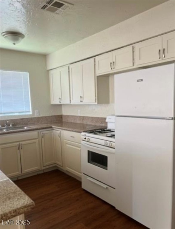 3630 Three Bars Court Property Photo 5