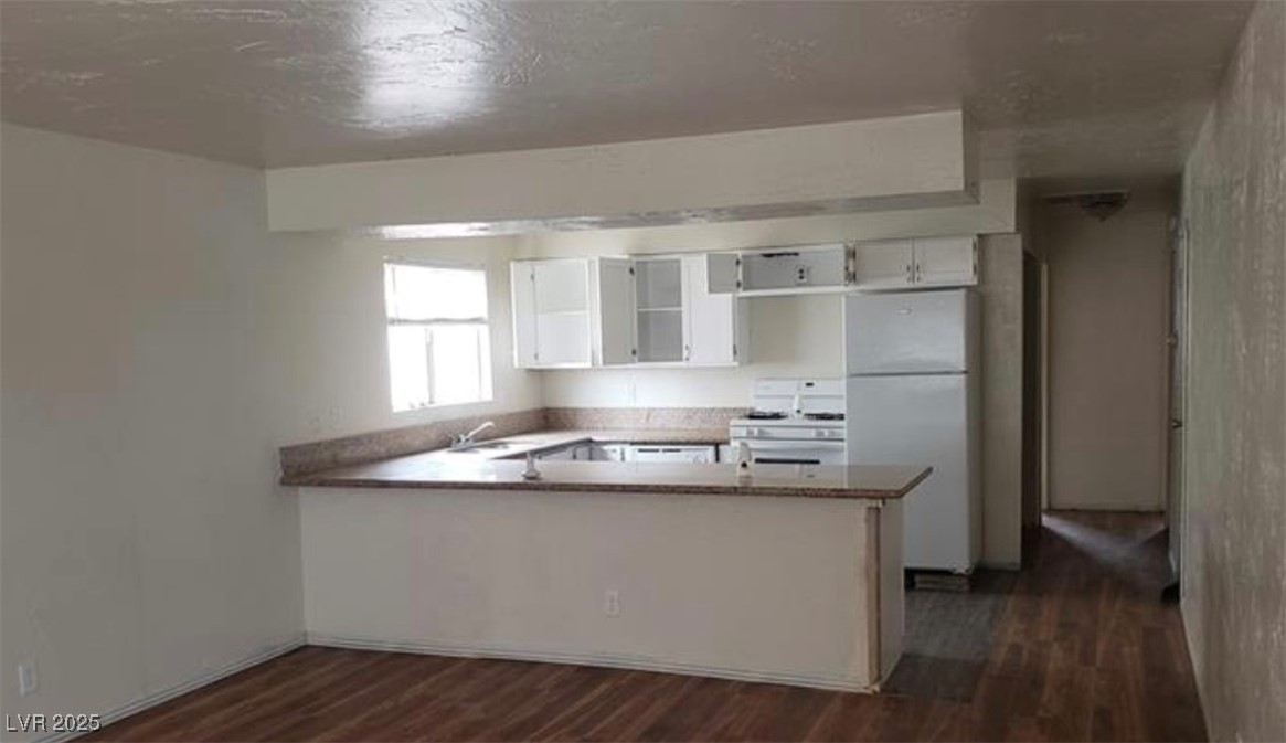 3630 Three Bars Court Property Photo 8