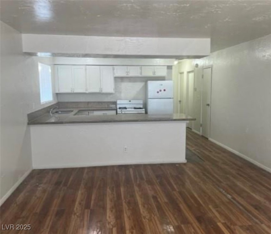 3630 Three Bars Court Property Photo 12