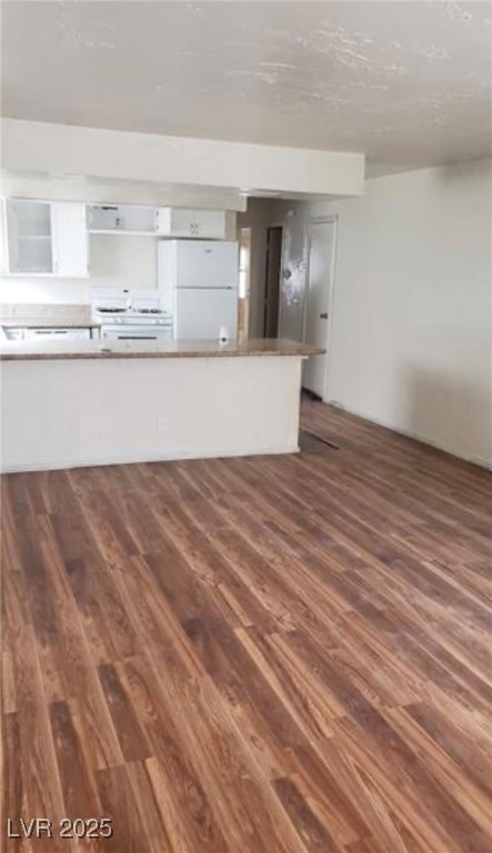 3630 Three Bars Court Property Photo 13