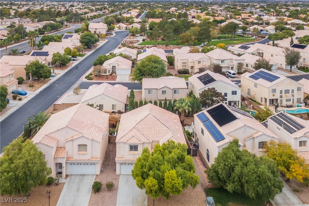 7633 Rainbow Cove Drive Property Photo 3
