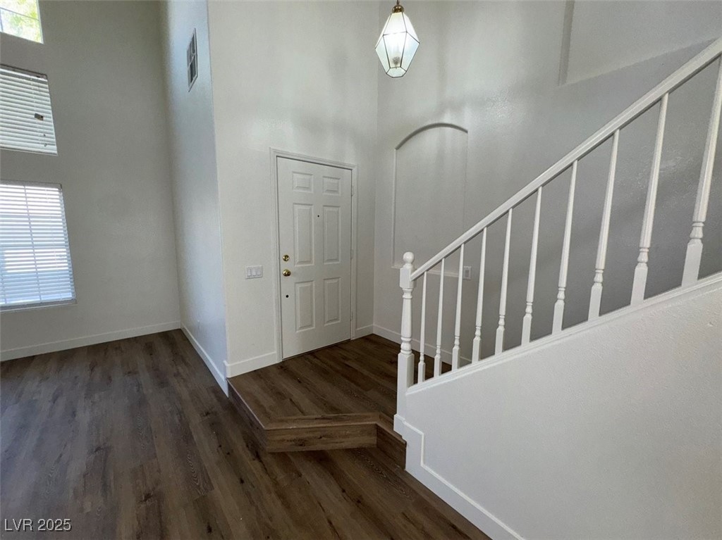 7633 Rainbow Cove Drive Property Photo 15
