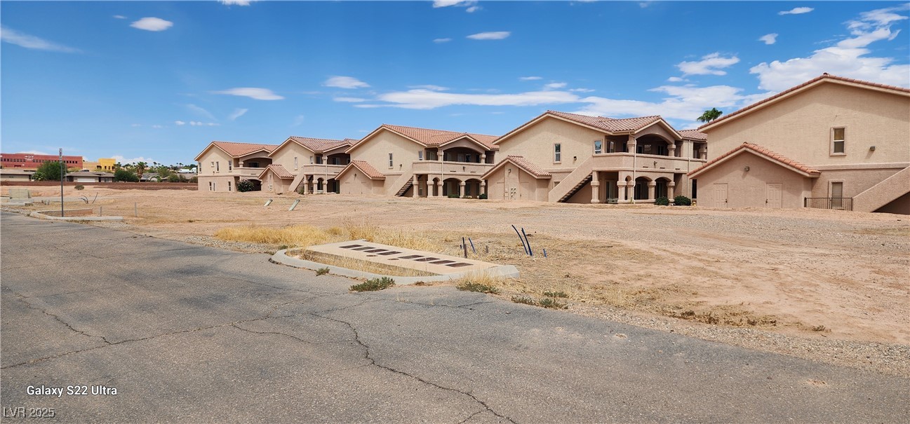 517 West Mesquite Boulevard Property Photo 2