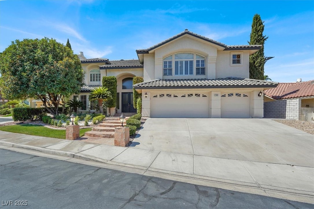 145 Pin High Circle Property Photo 1