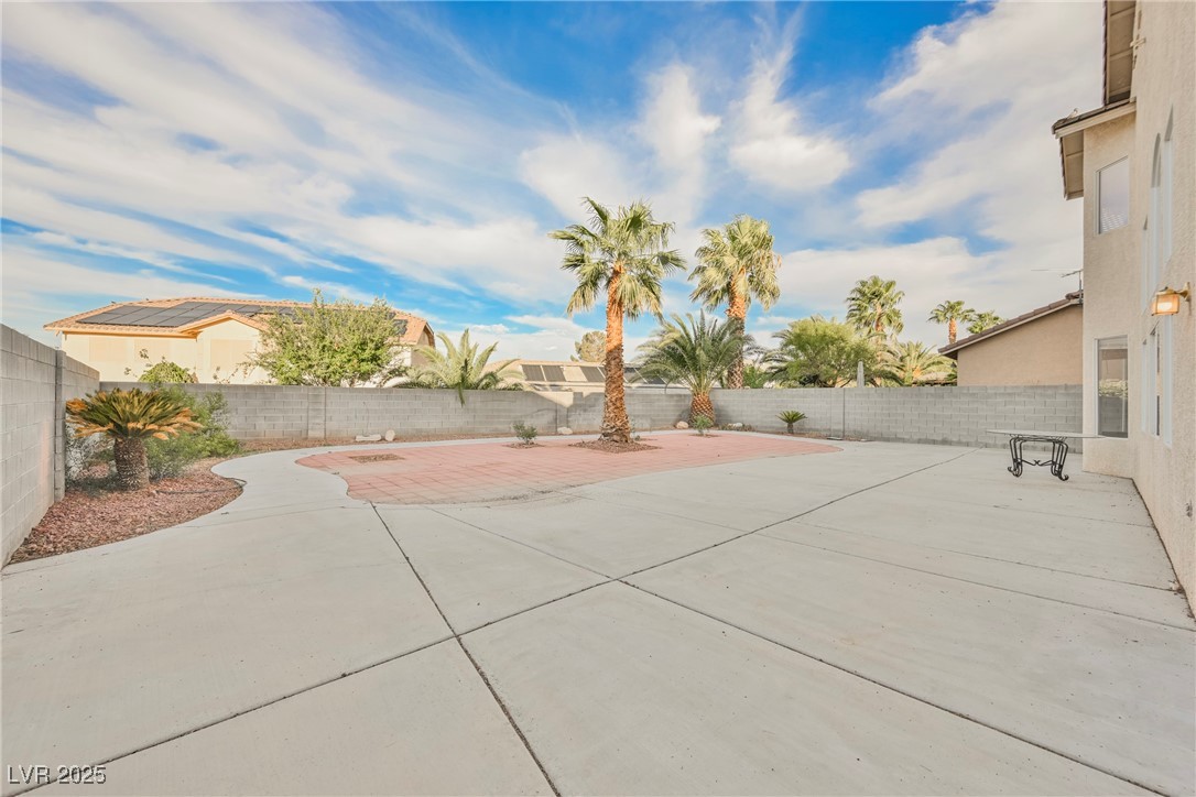 442 Dynacraft Street Property Photo 12