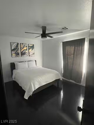7192 Shimmering Avenue Property Photo 3