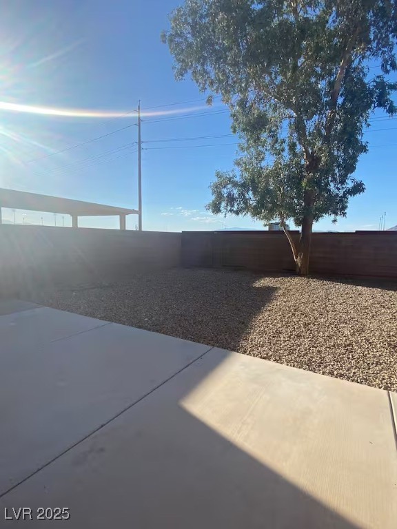 7192 Shimmering Avenue Property Photo 14