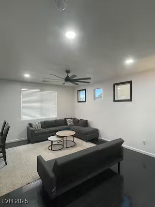 7192 Shimmering Avenue Property Photo 15