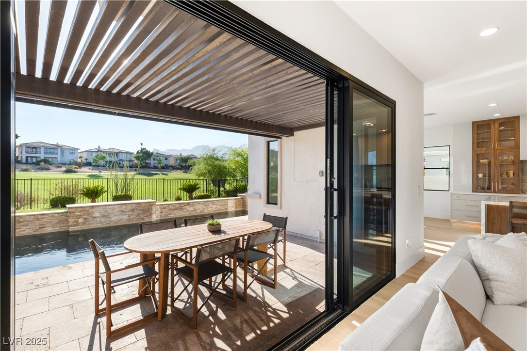 1987 Orchard Mist Street Property Photo 14