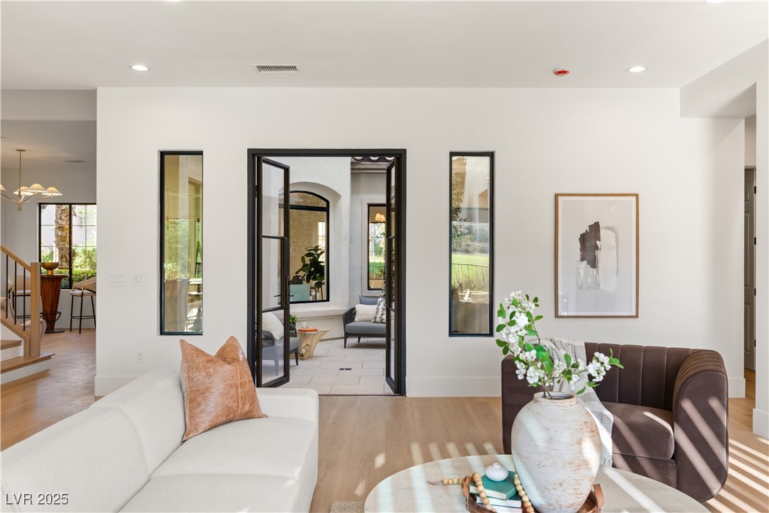 1987 Orchard Mist Street Property Photo 15