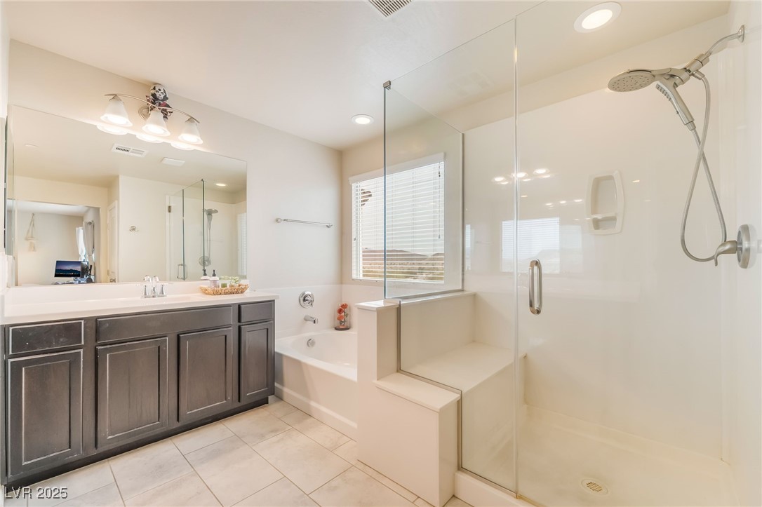 1132 Strada Cristallo Property Photo 19