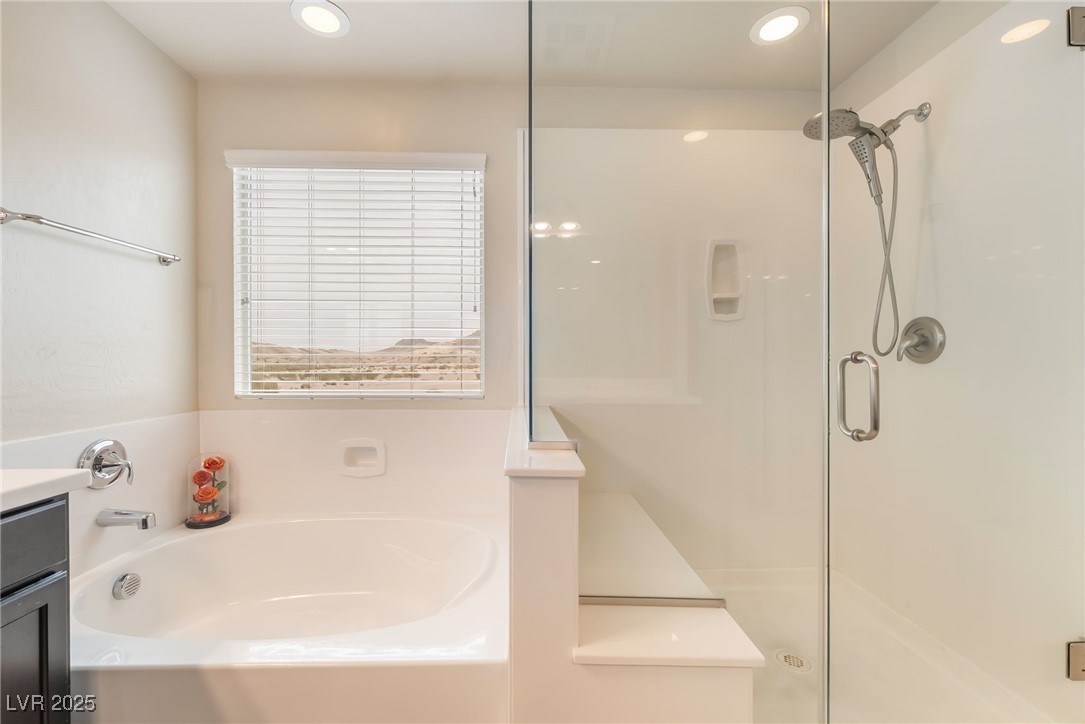 1132 Strada Cristallo Property Photo 20