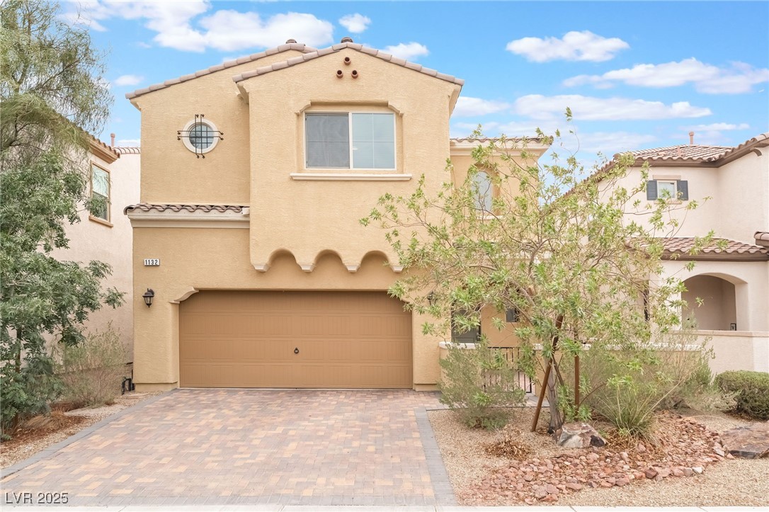 1132 Strada Cristallo Property Photo 26