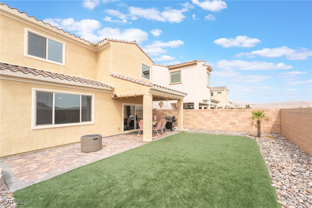 1132 Strada Cristallo Property Photo 27