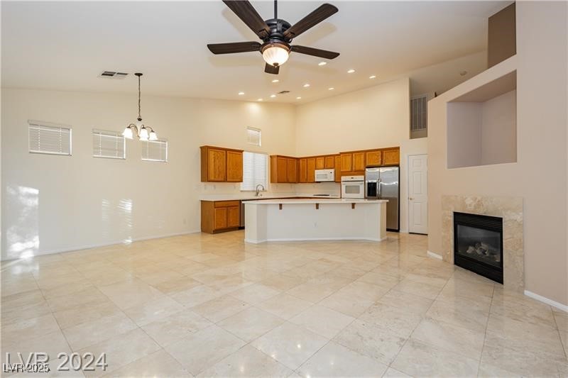 11204 Newbury Hills Avenue Property Photo 12