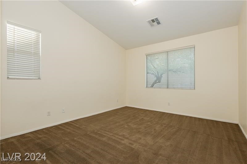 11204 Newbury Hills Avenue Property Photo 19