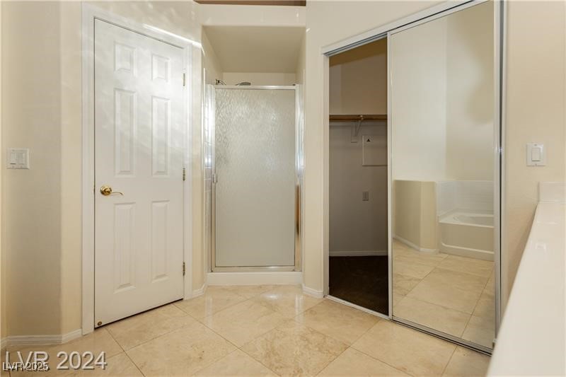 11204 Newbury Hills Avenue Property Photo 25