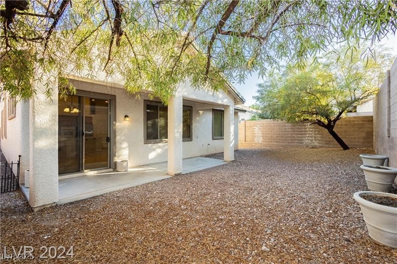 11204 Newbury Hills Avenue Property Photo 39