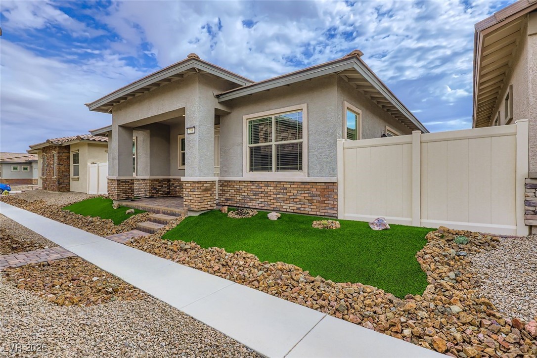 759 Praire Plume Street Property Photo 1