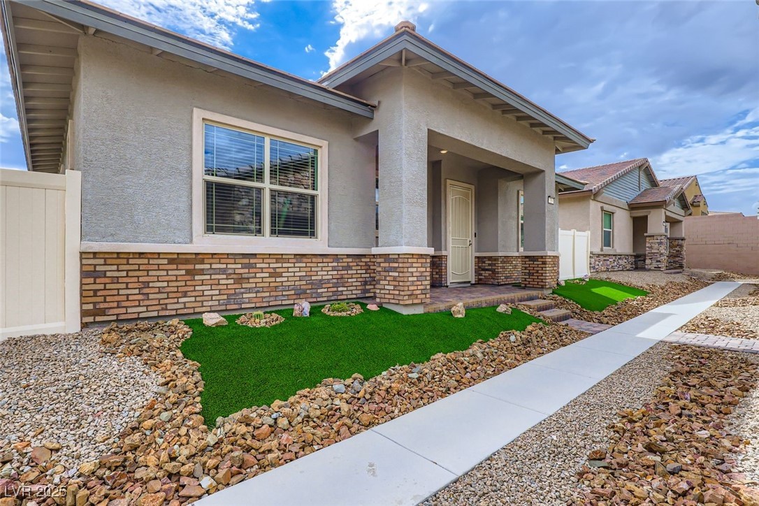 759 Praire Plume Street Property Photo 2