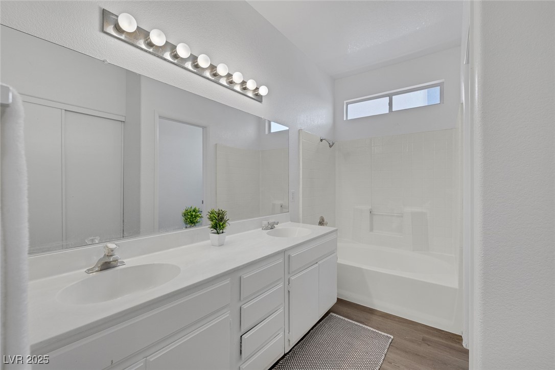 6520 Lombard Drive Property Photo 20