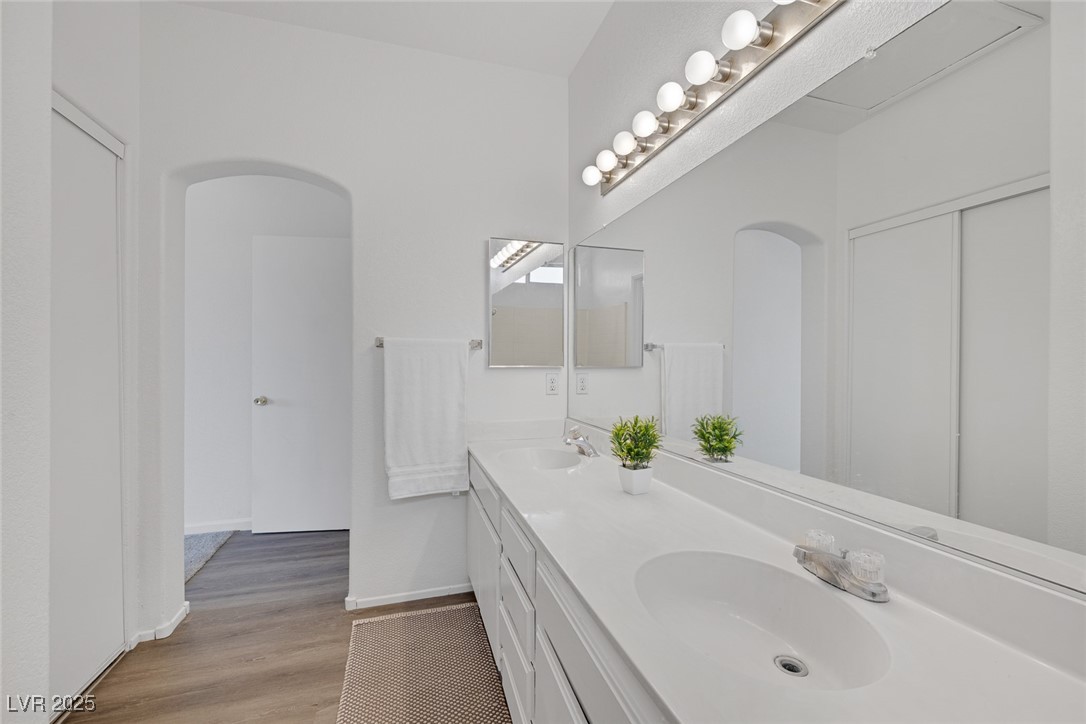 6520 Lombard Drive Property Photo 22