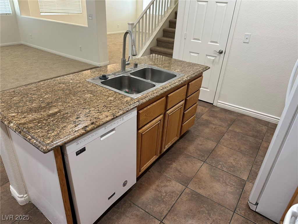 2716425 Property Photo 10