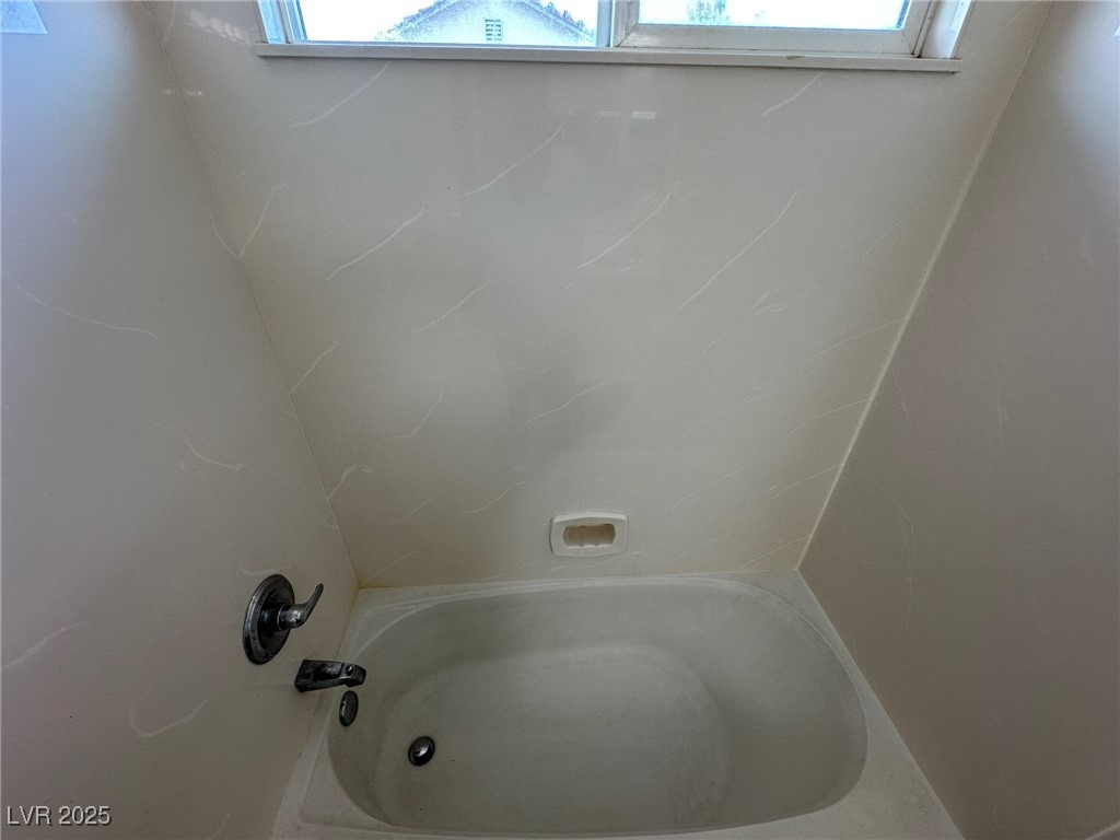 2716425 Property Photo 26