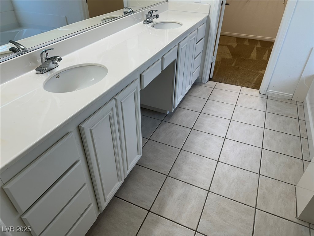 2716425 Property Photo 34