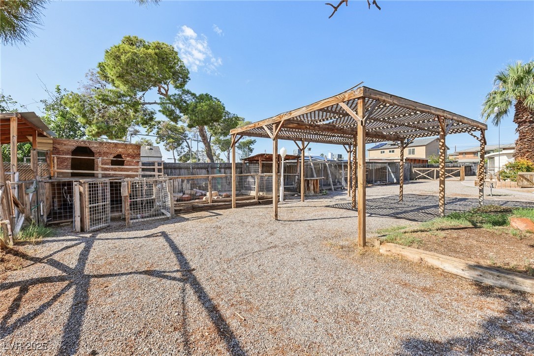 1744 Leonard Lane Property Photo 68