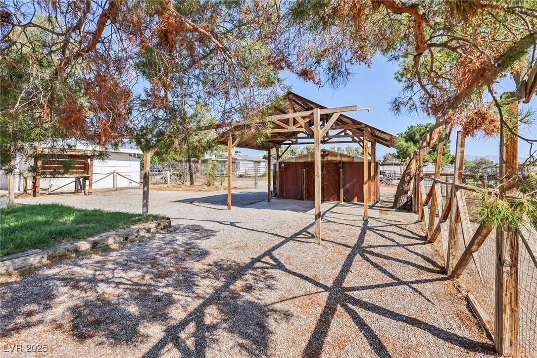 1744 Leonard Lane Property Photo 70