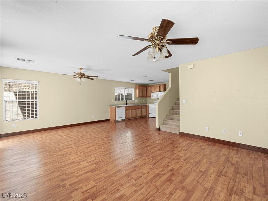 1291 Orange Meadow Street Property Photo 13