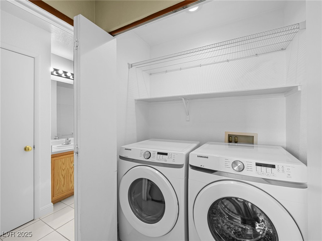 1291 Orange Meadow Street Property Photo 18