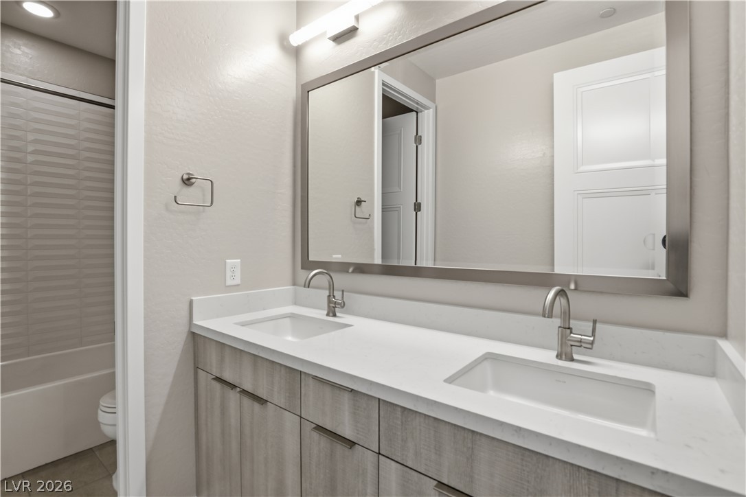 1638 Strada Gracia Property Photo 4