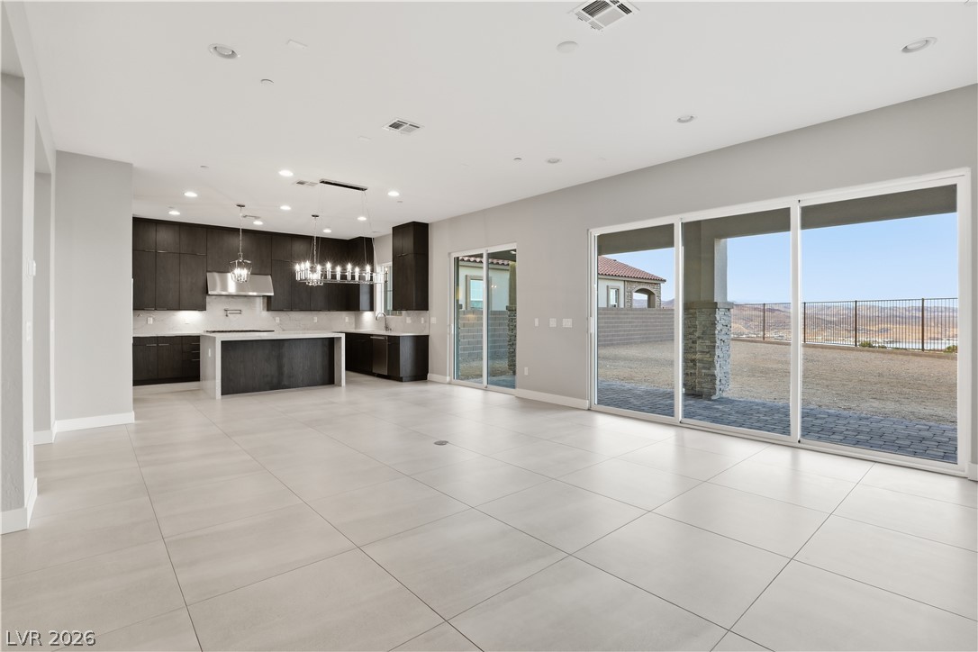 1638 Strada Gracia Property Photo 33