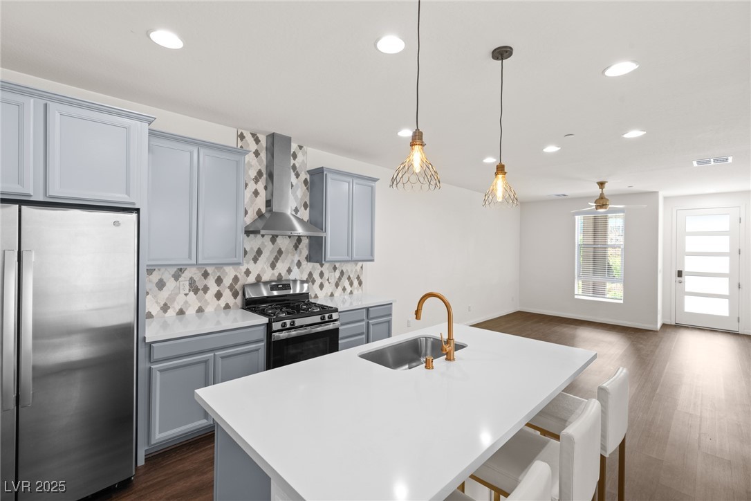 11689 Bearpaw Meadow Avenue Property Photo 4