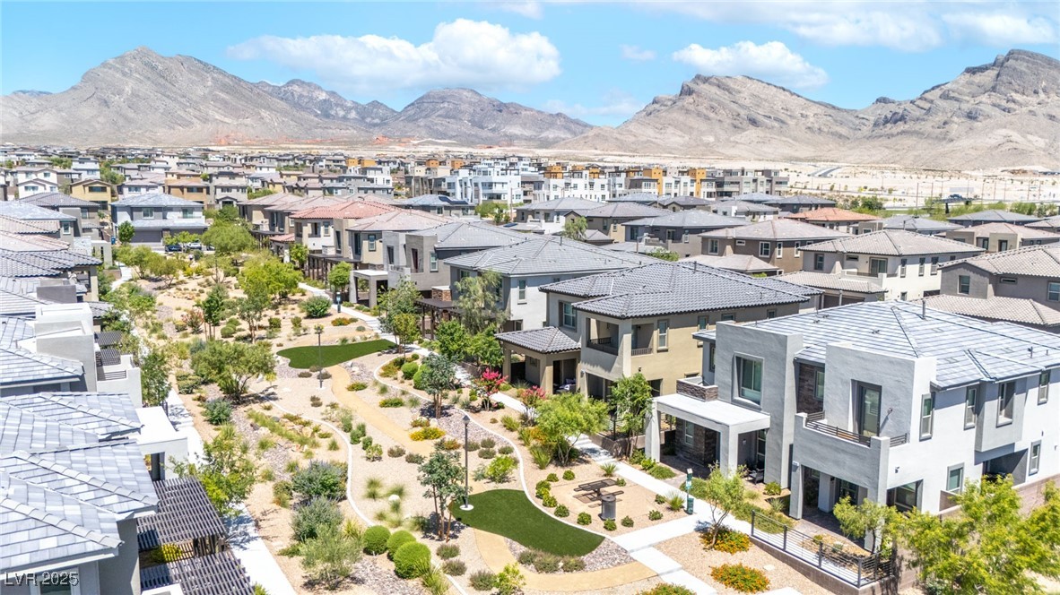 11689 Bearpaw Meadow Avenue Property Photo 30