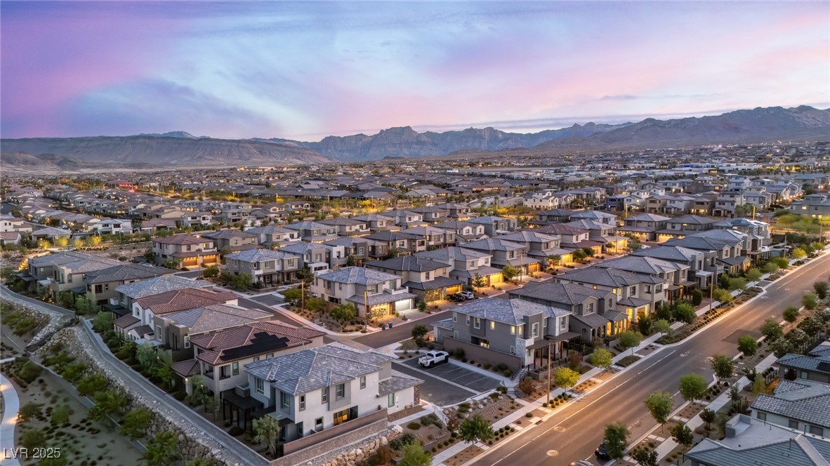 11689 Bearpaw Meadow Avenue Property Photo 35