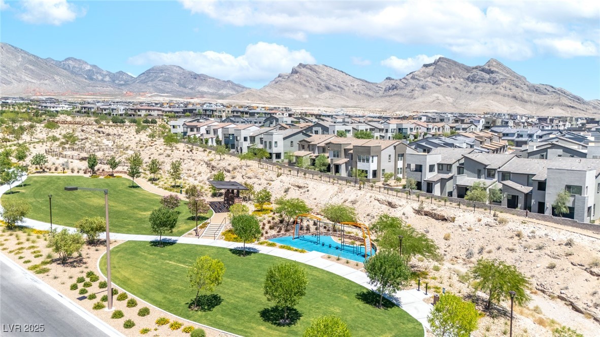 11689 Bearpaw Meadow Avenue Property Photo 39