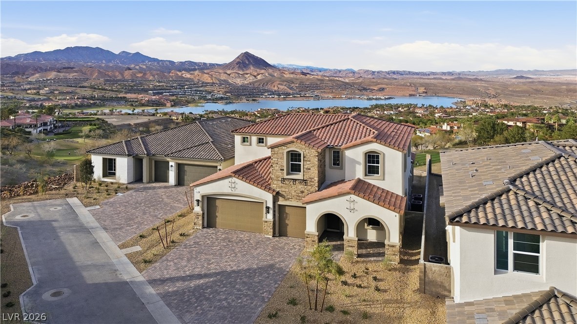1622 Strada Gracia Property Photo 3