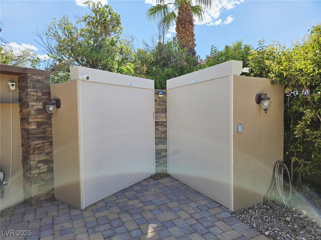 8175 Arville Street 308 Property Photo 5