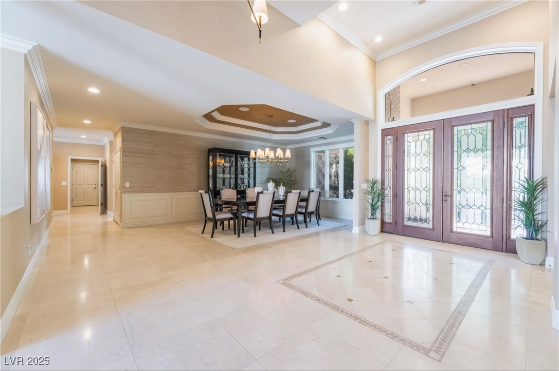 2335 Dolphin Court Property Photo 18