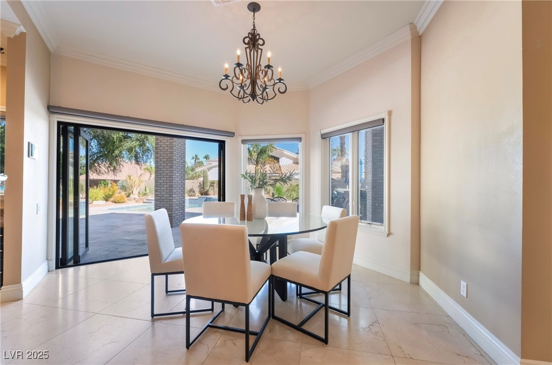 2335 Dolphin Court Property Photo 28