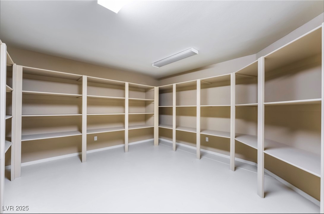 2335 Dolphin Court Property Photo 41