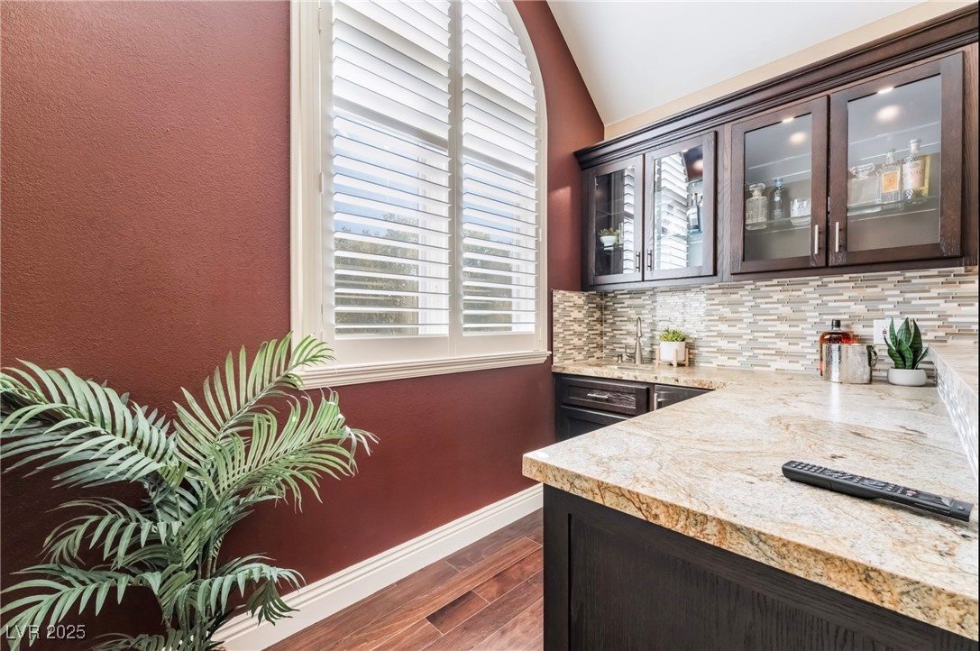 2335 Dolphin Court Property Photo 48